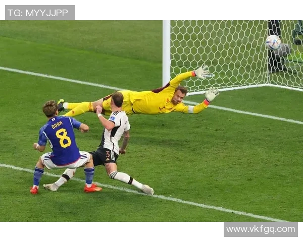 朱辰杰精准抢断对手展现防守实力助力球队逆转局势 朱辰杰精准抢断对手展现防守实力助力球队逆转局势